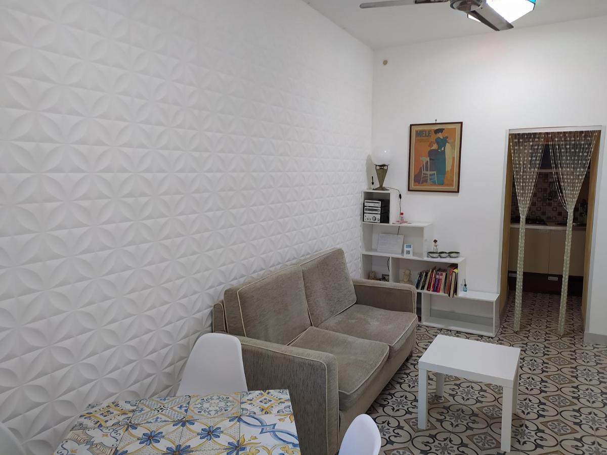 Casa Vacanze Maison Zio Bruno A' Scalinatella Неаполь Экстерьер фото