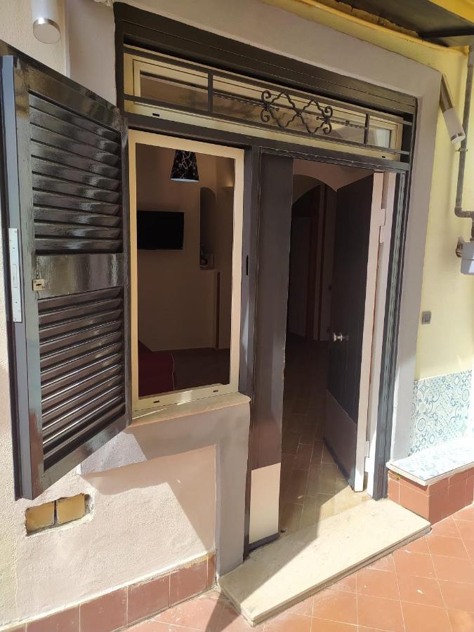Casa Vacanze Maison Zio Bruno A' Scalinatella Неаполь Экстерьер фото